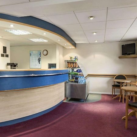 Days Inn Michaelwood M5 Falfield Екстер'єр фото