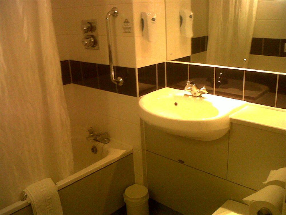 Days Inn Michaelwood M5 Falfield Екстер'єр фото