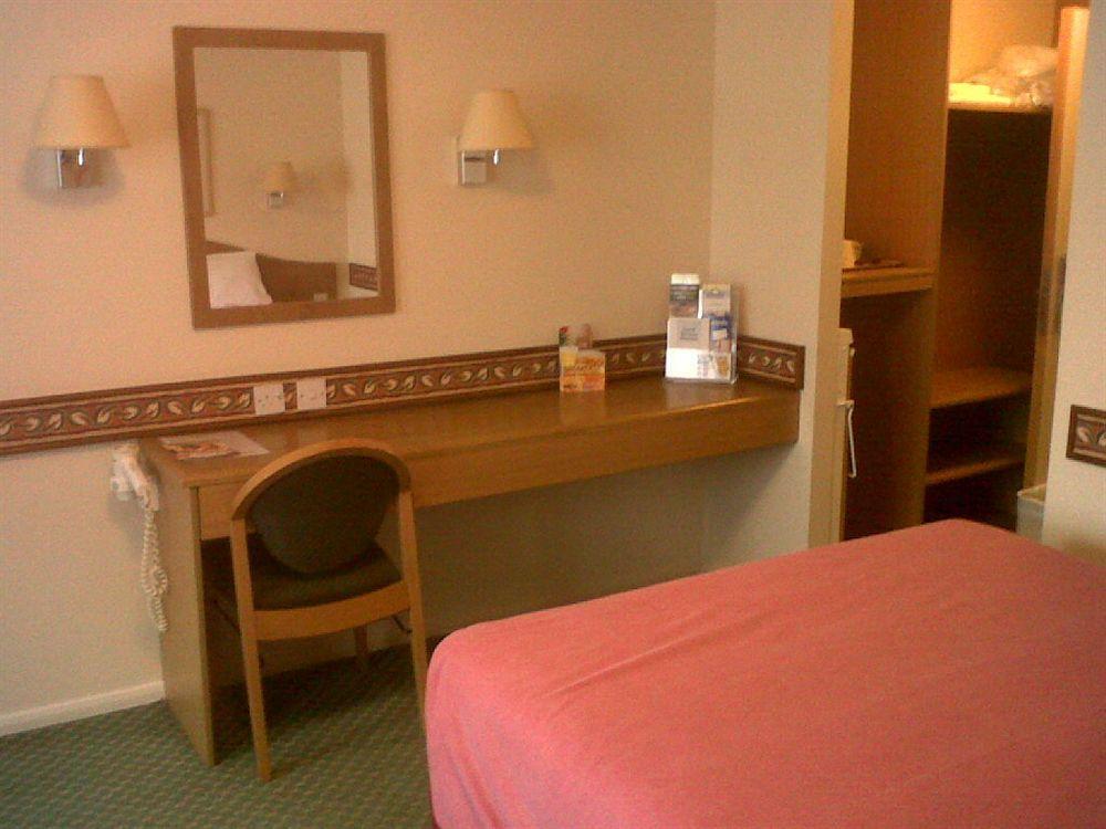 Days Inn Michaelwood M5 Falfield Екстер'єр фото