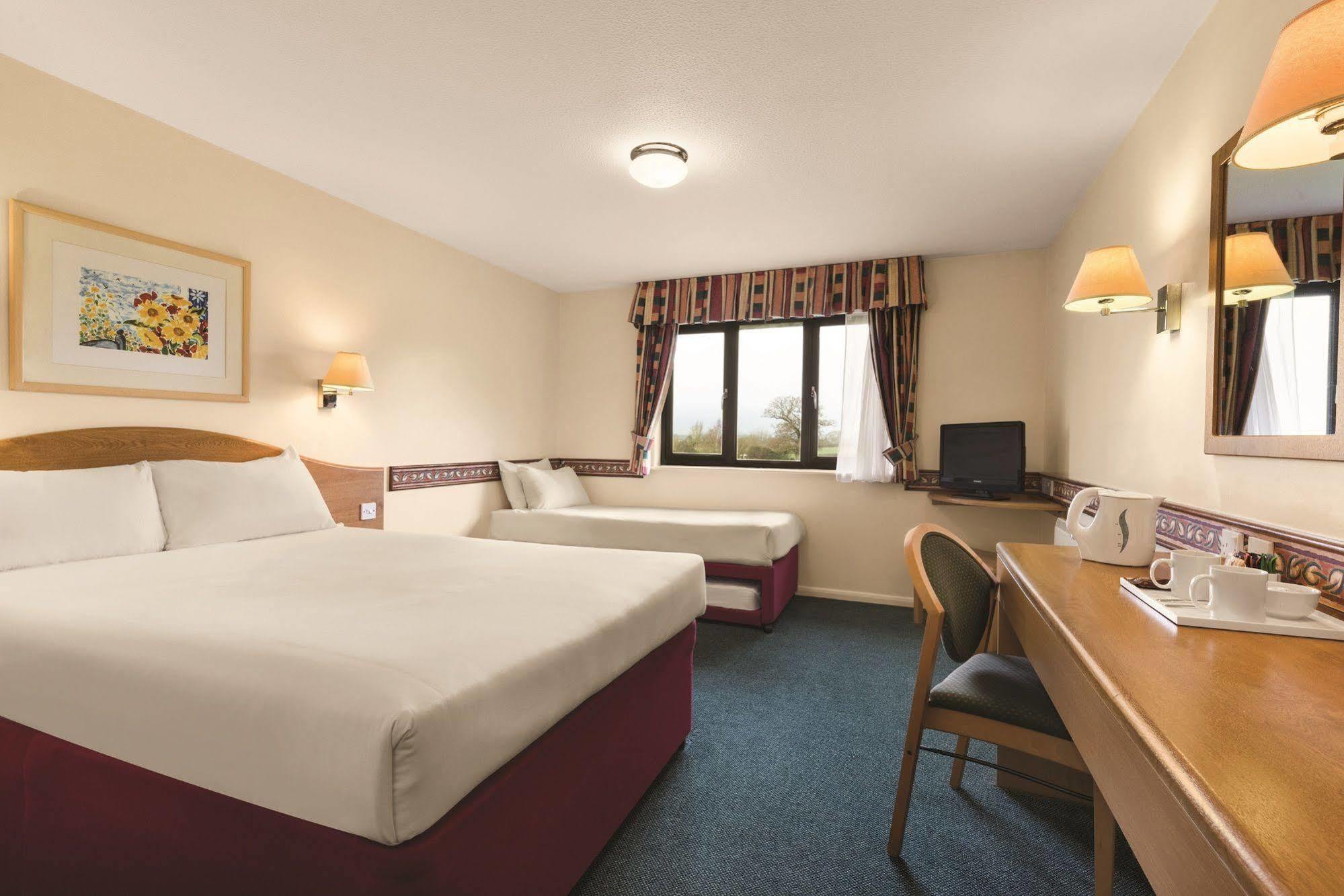 Days Inn Michaelwood M5 Falfield Екстер'єр фото