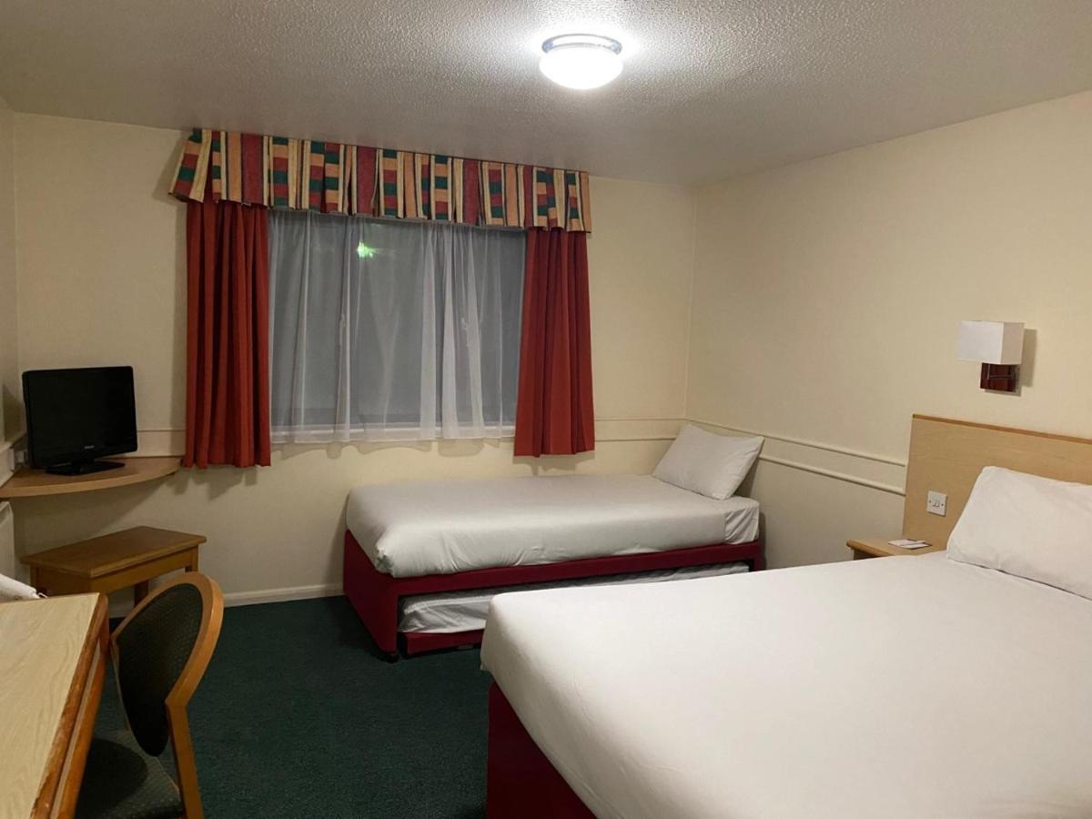 Days Inn Michaelwood M5 Falfield Екстер'єр фото